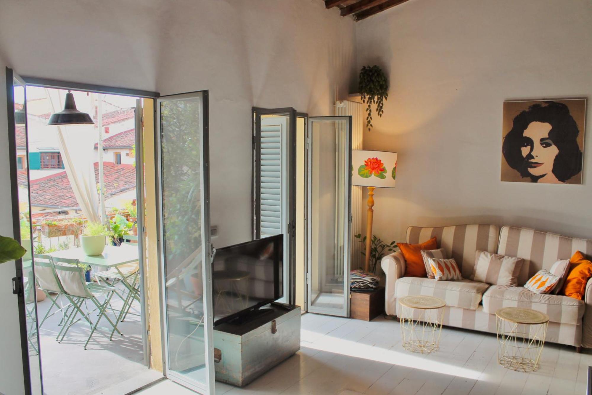 Attico Con Terrazza Su Apartamento *